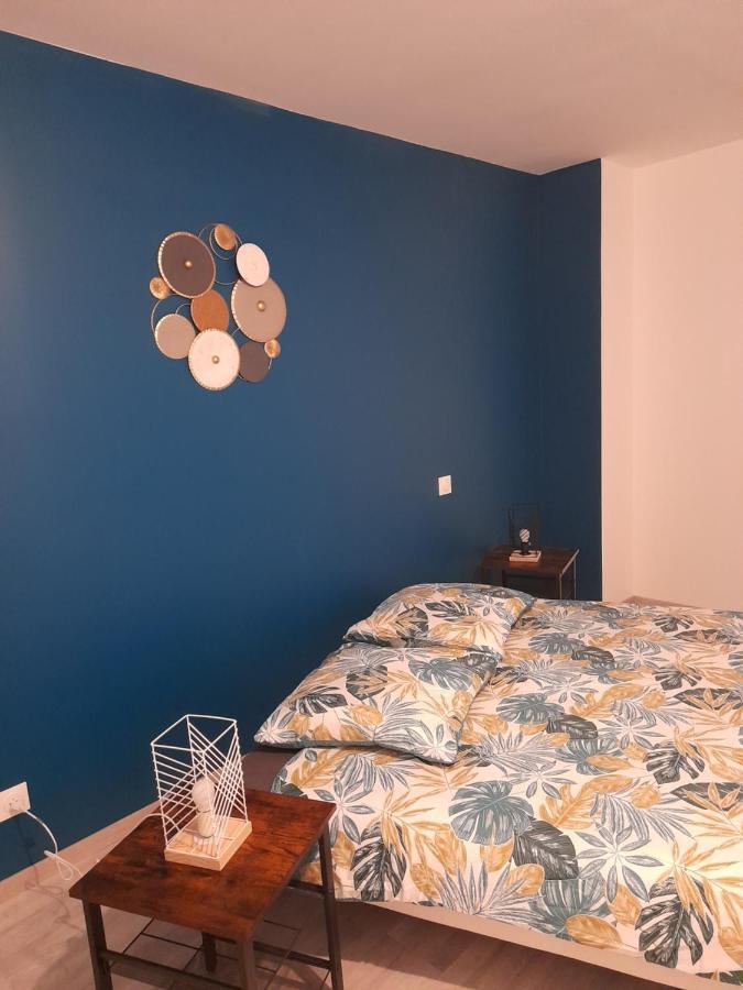 Ferienwohnung Le Travers Joigny Exterior foto